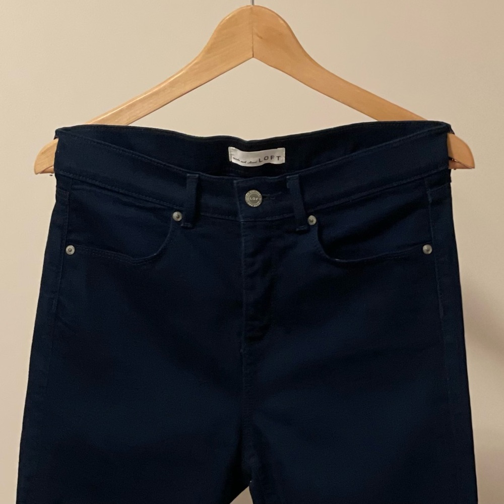 Loft Leggings in Navy Blue